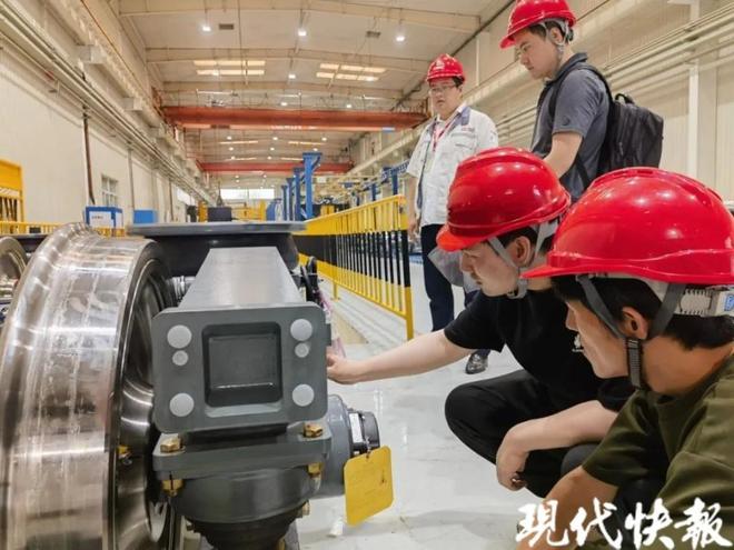苏州轨交“客流王”路线列新车新增车厢空气净化装置(图3)
