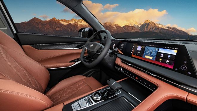 839万起售第三代CS75PLUS冠军版、第二代UNI-V、第三代逸动上市(图3)