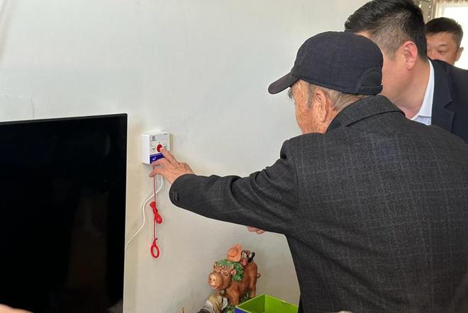 延吉:“一键通”综合服务为家庭安全保驾护航(图3)
