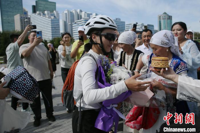 洋山港实现海运集装箱重量验证智能监控系统全覆盖