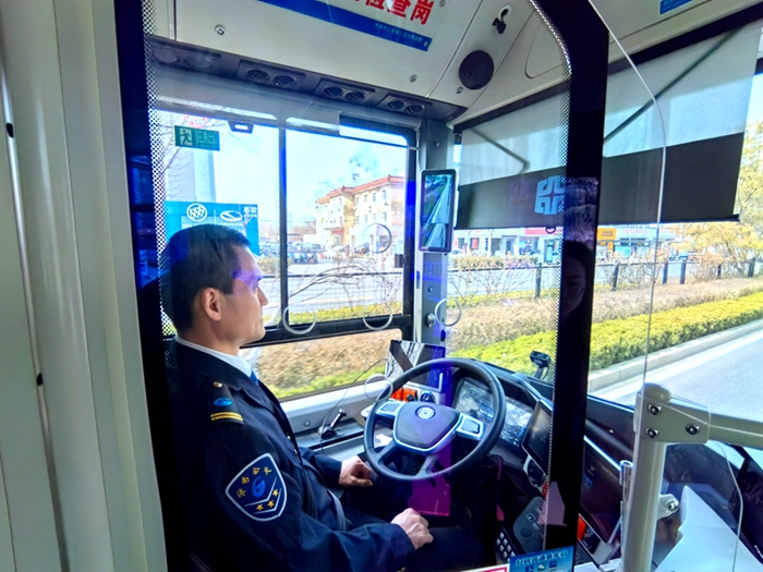 “智慧+绿色”双轮驱动济南“一月一主题”集中采访走进济南公交集团_今日头条_大众网