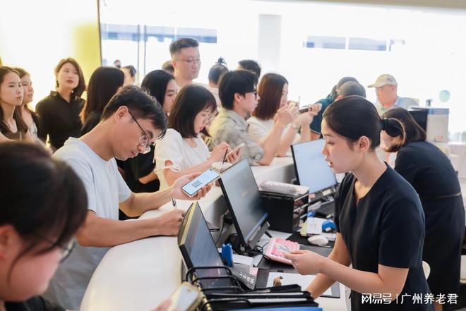 银发经济火热“以旧换新”激活适老化家居消费(图3)