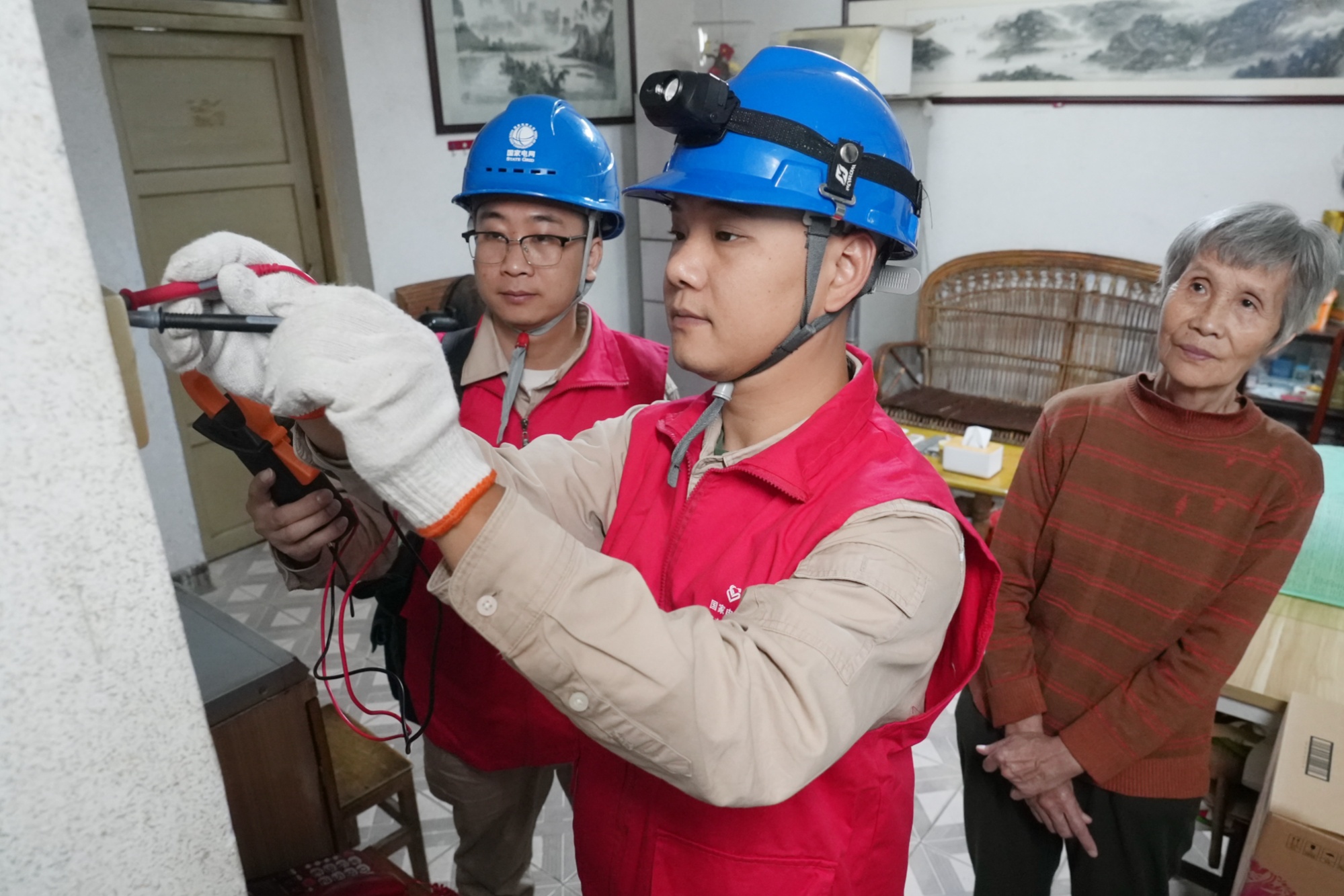 国网福州供电公司：服务送到心坎上用心用情暖民心