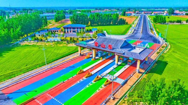 济菏高速改扩建工程通车一周年(图3)