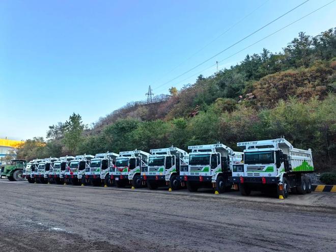 金属矿无人驾驶规模化应用标杆树立！易控智驾携手首钢矿业发布无人驾驶应用成果(图2)